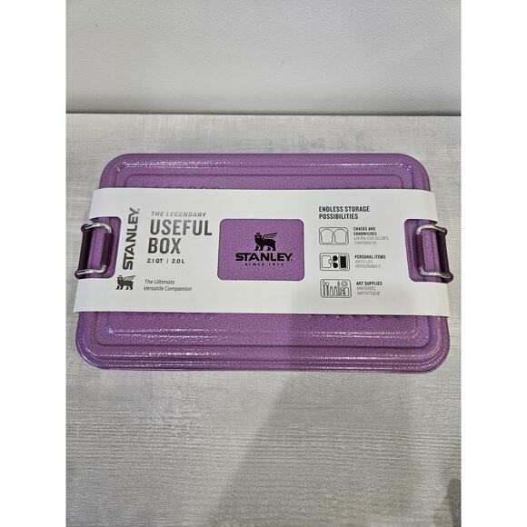 Stanley Classic 2.1Qt Box Legendary Useful Box Purple - Picture 1 of 8